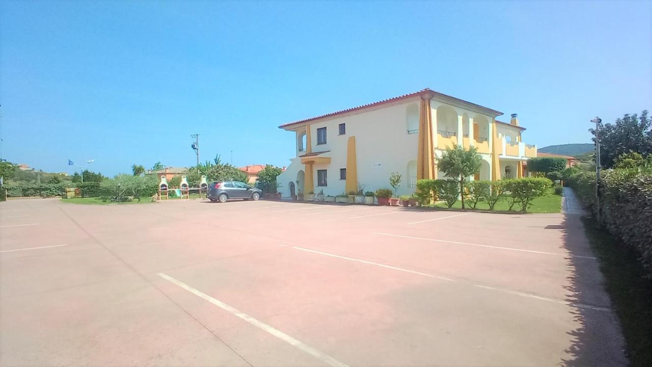 בודוני Case Vacanze San Silvestro מראה חיצוני תמונה