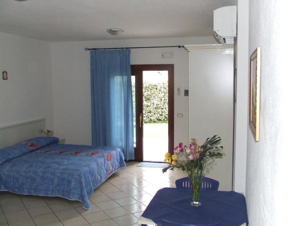 בודוני Case Vacanze San Silvestro חדר תמונה