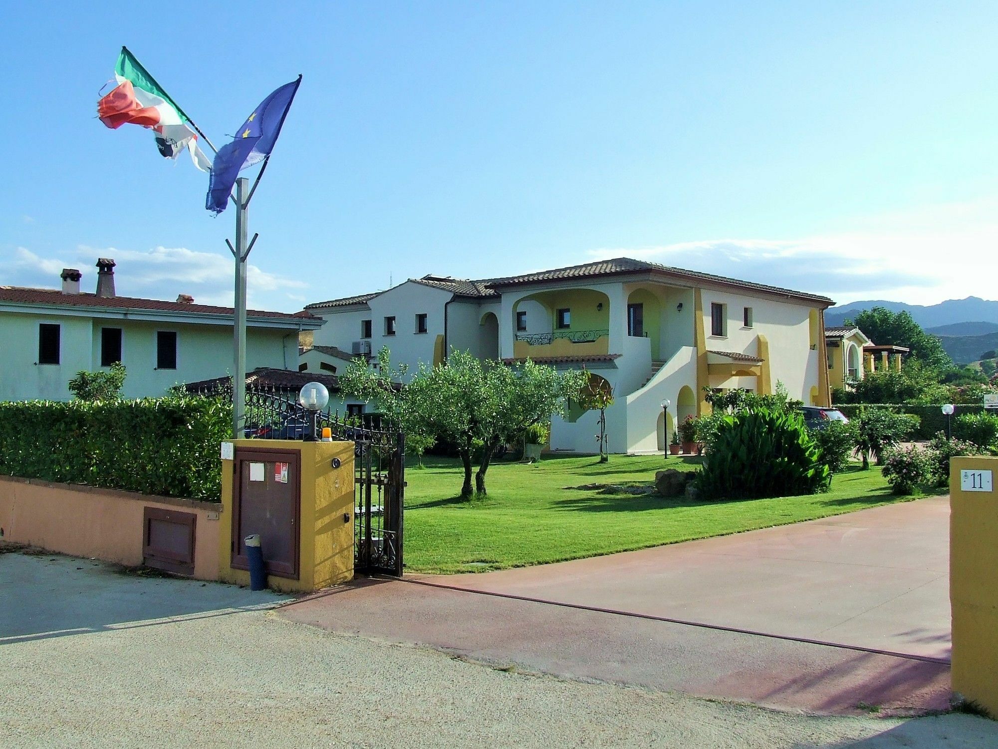 בודוני Case Vacanze San Silvestro מראה חיצוני תמונה